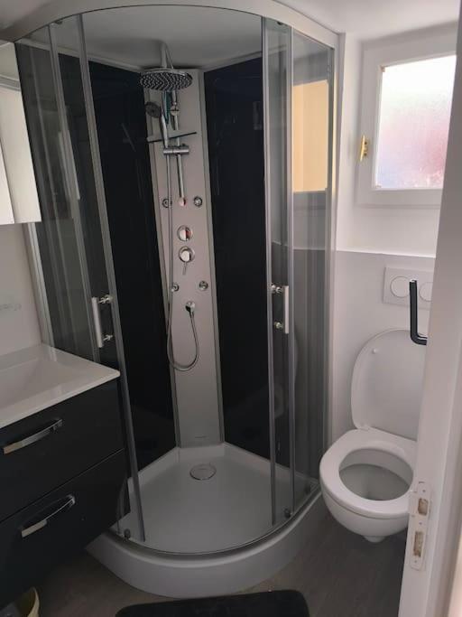 Moderne Situe A 300m Du Coeur De * Troyes